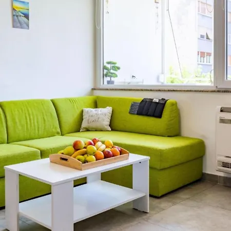 Artsea Apartment