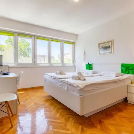 Apartment Artsea Zadar