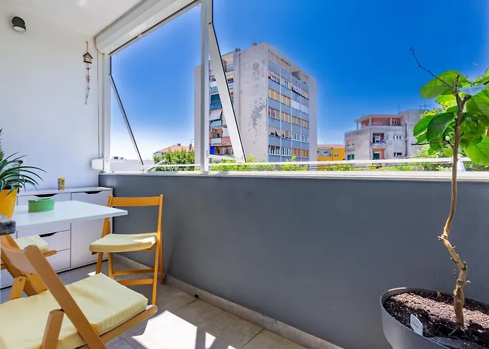 Apartment Artsea